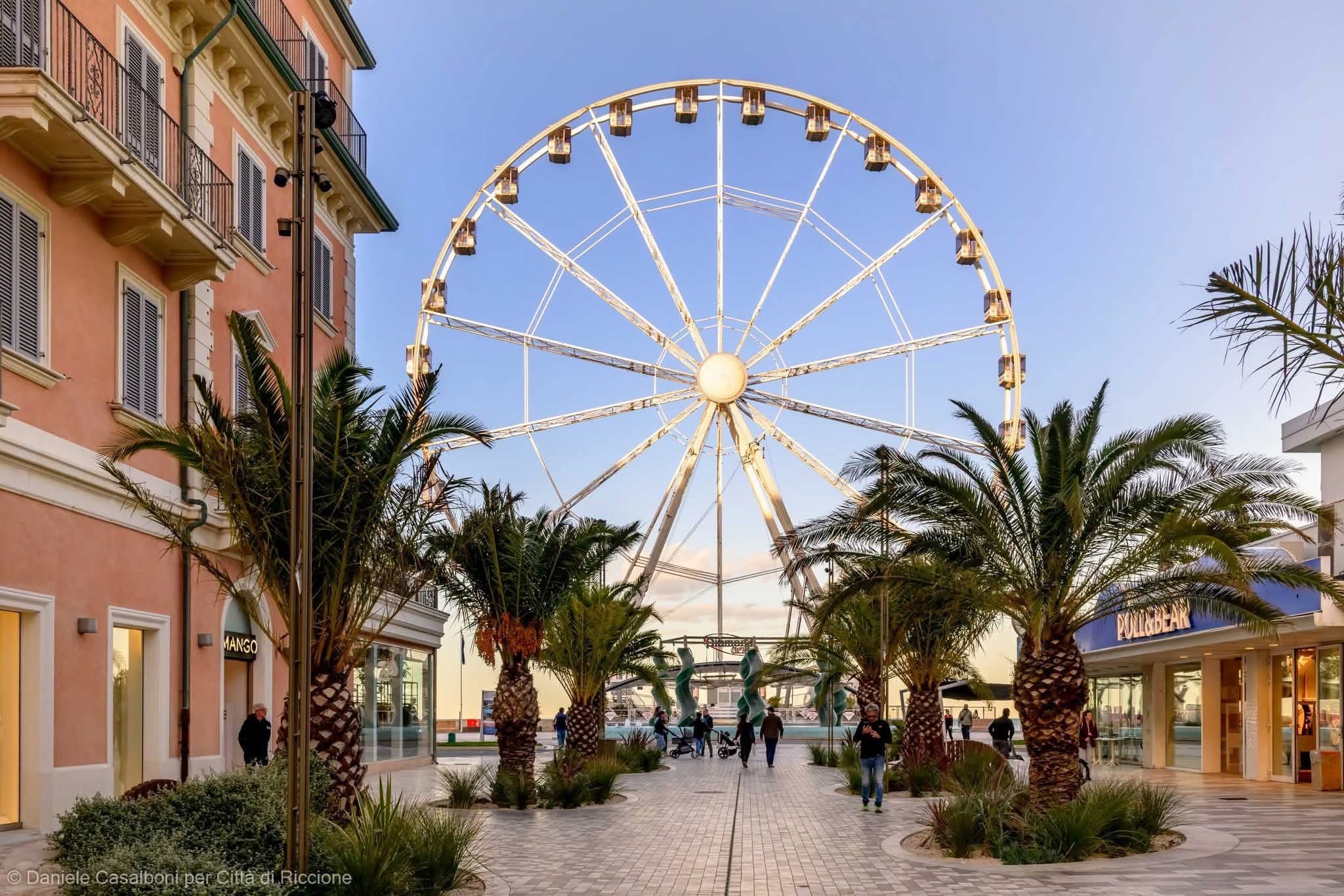 ruota panoramica riccione piazzale roma